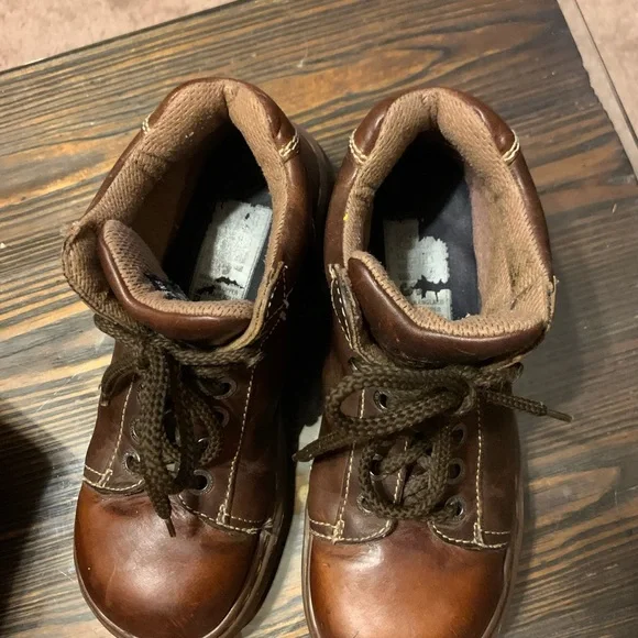 SOLD. Doc Martens made in England leather Sz 8 boots - Picture 11 of 15